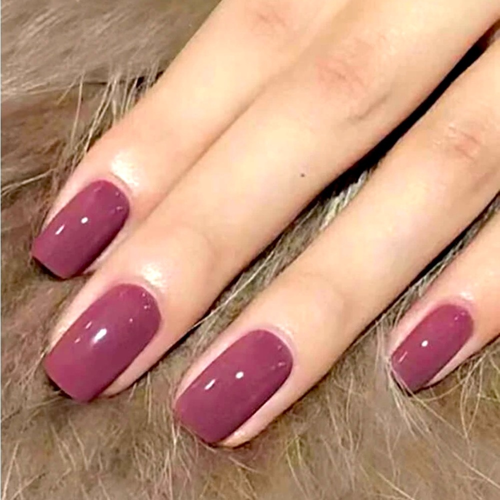 Mauve Square Press On Nails 🌟💅 24 Piece